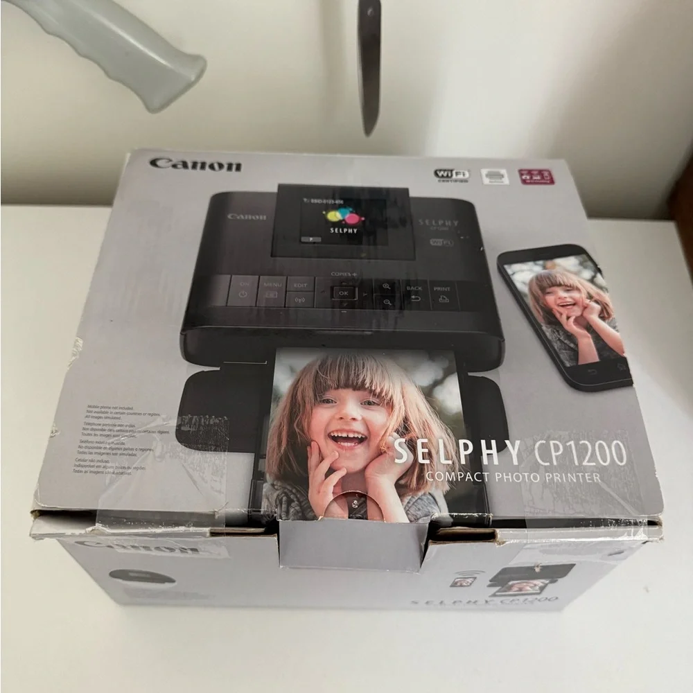 Canon 0599C001 Selphy CP1200 Black Wireless Color Photo Printer - Picture 9 of 12